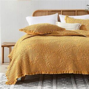NEW Anthro Orange Yellow Ruffle Crinkled Queen / King Bedding Quilt & Sham Case